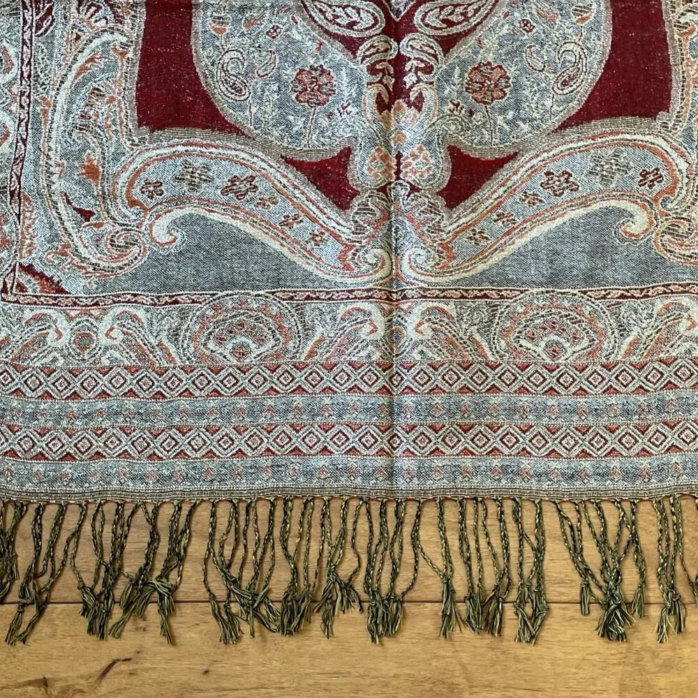 Women's Metallic Scarf Wrap Shawl 78x27 Red Paisley Fringe Boho Luxury NWOT